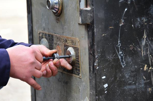 機械鎖保險柜開鎖 機械鎖保險柜開鎖